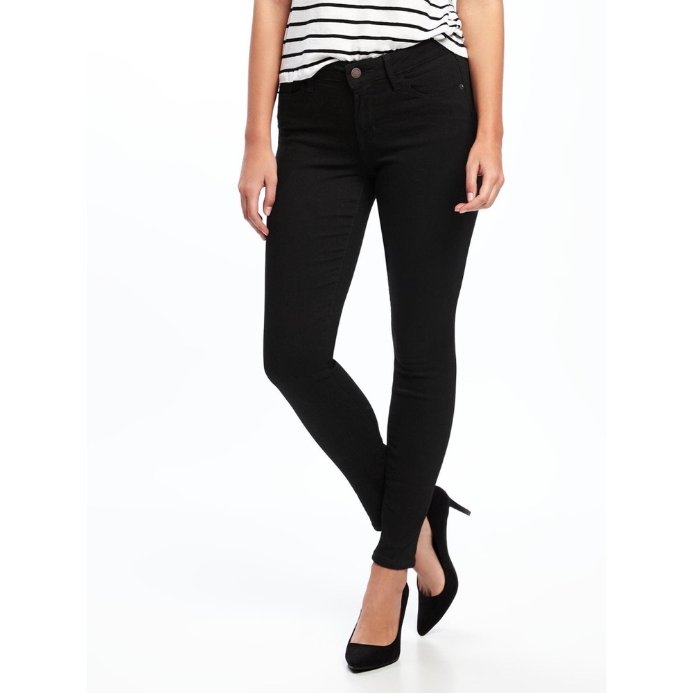 🍁Old Navy Rockstar Skinny Jeans